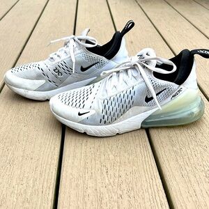 Women’s Nike Air Max 270